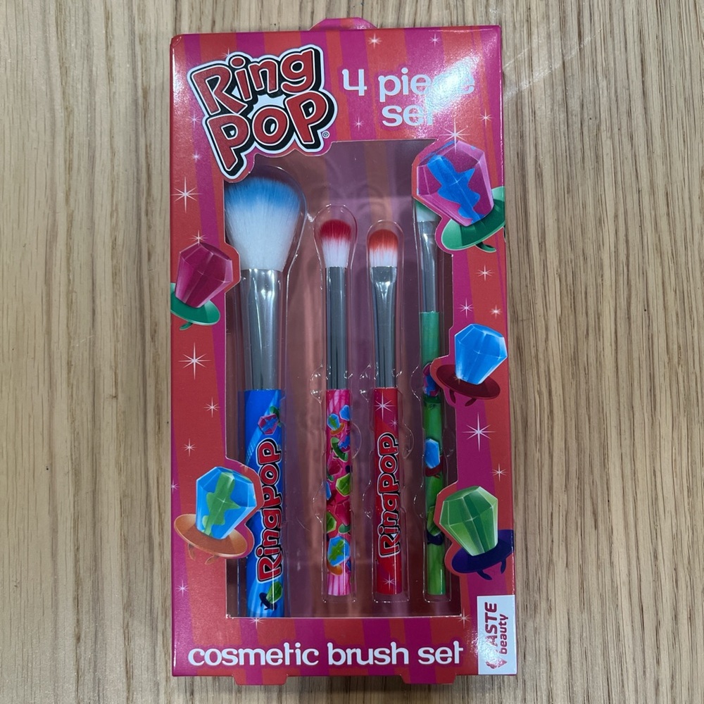 Ring Pop Cosmetic Brush Set - Multicolor